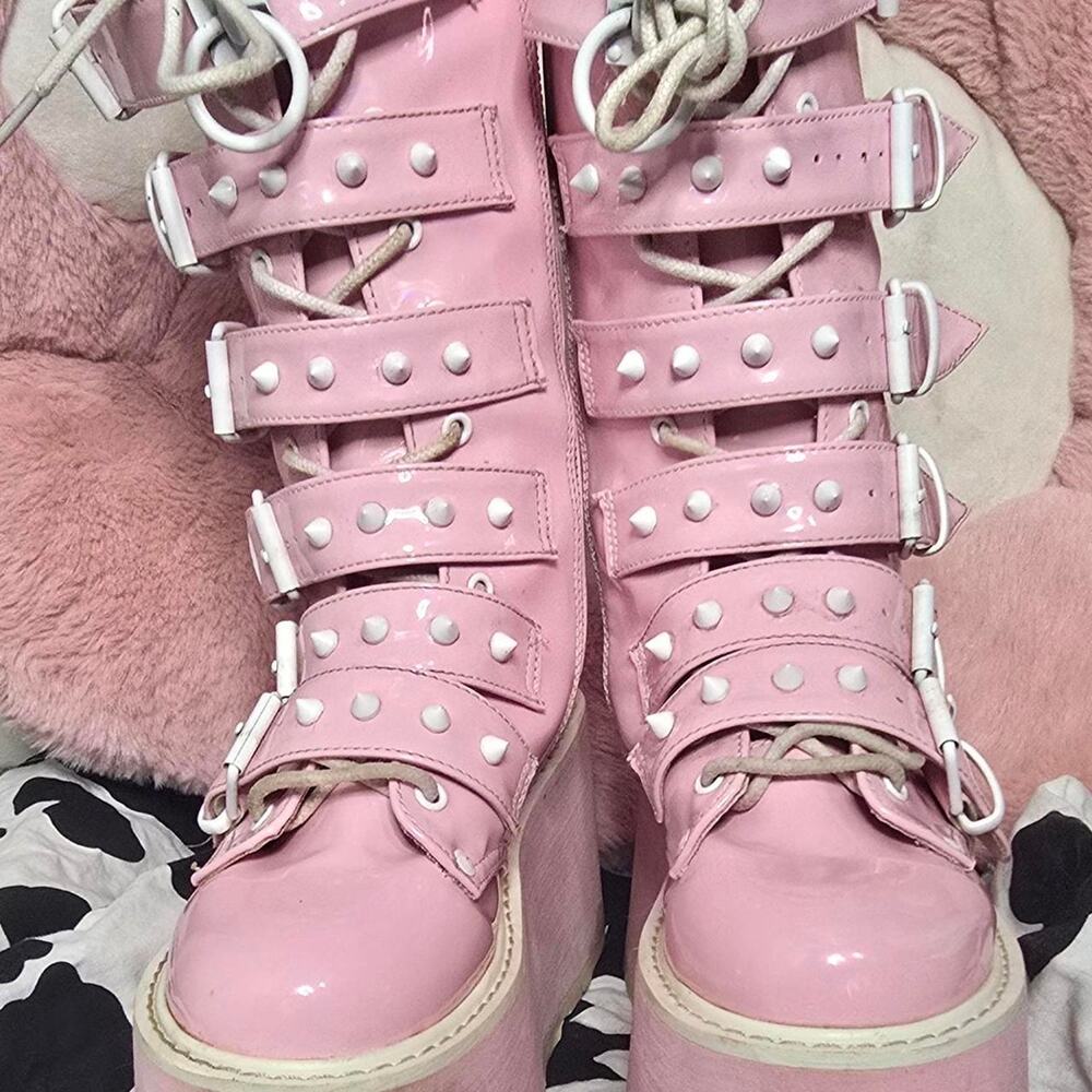 Discontinued demonia cult pink holographic